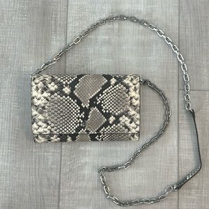 NWT AUTHENTIC RARE TORY BURCH ROBINSON EMBOSSED ANIMAL PRINT CHAIN WALLET/BAG